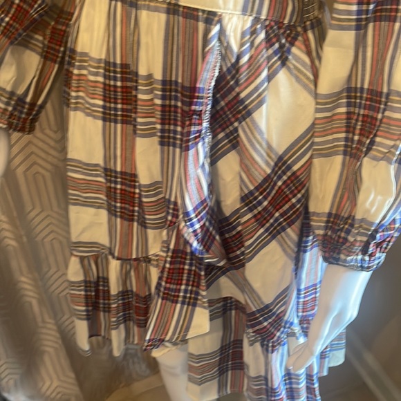 Nice dress with a slit on the side - Picture 3 of 6